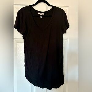 SWS Essentials Black Short Sleeve Tee with side slits. Size Medium.
